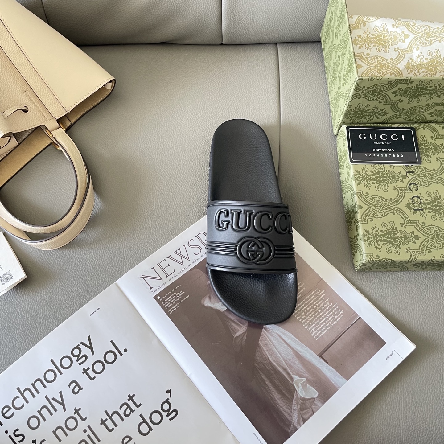 G style Couples slippers, beach slippers, flat slippers