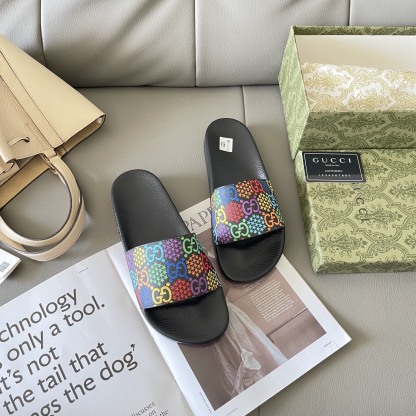 G style Couples slippers, beach slippers, flat slippers