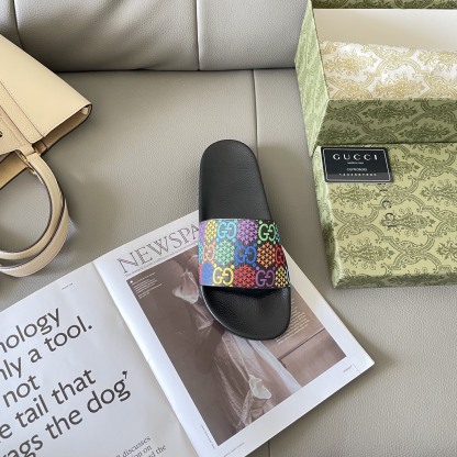 G style Couples slippers, beach slippers, flat slippers