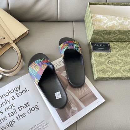 G style Couples slippers, beach slippers, flat slippers