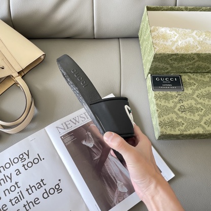 G style Couples slippers, beach slippers, flat slippers