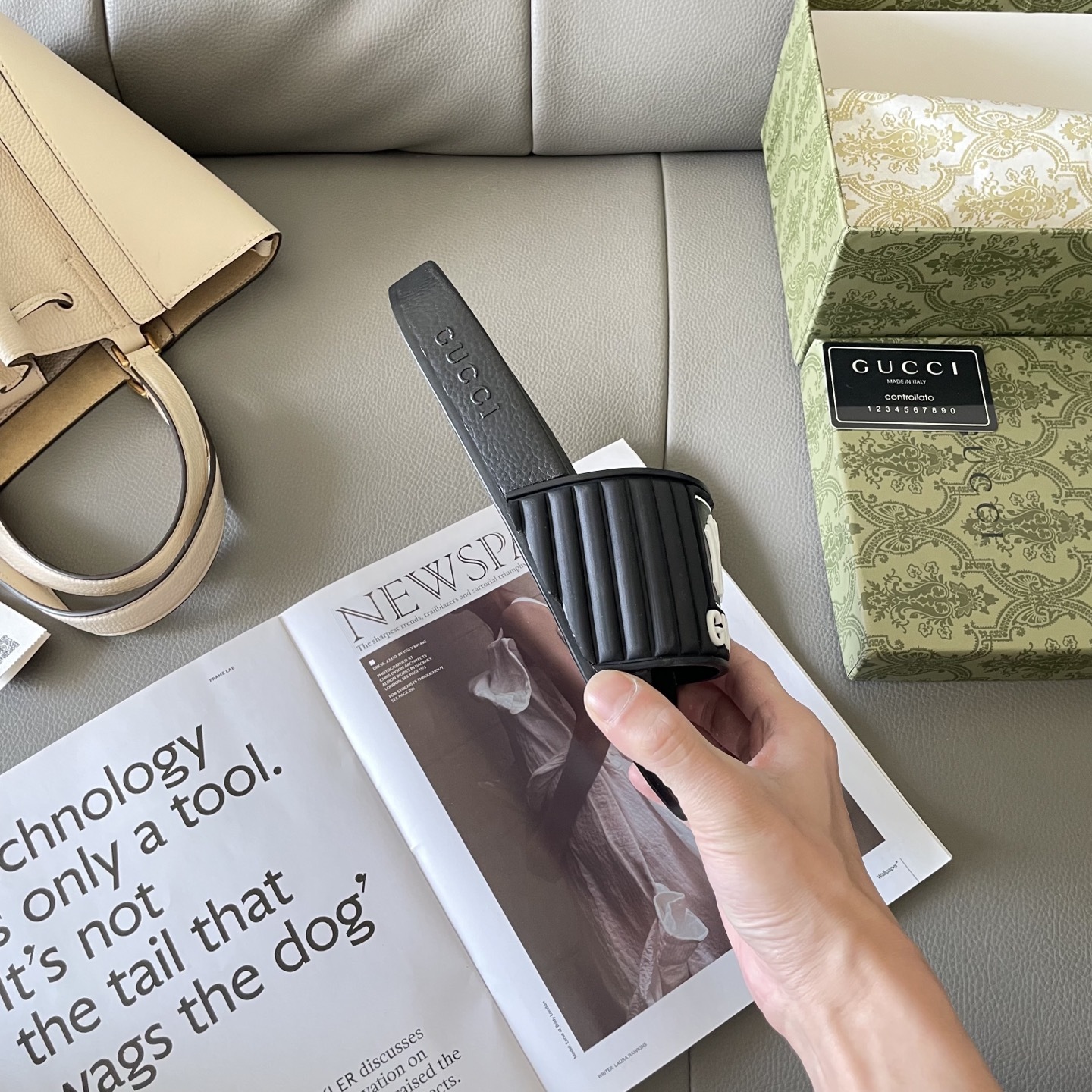 G style Couples slippers, beach slippers, flat slippers