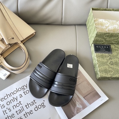 G style Couples slippers, beach slippers, flat slippers