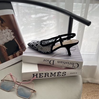 D style Mesh diamond pointed toe kitten heel sandals 6.5