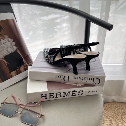 D style Mesh diamond pointed toe kitten heel sandals 6.5