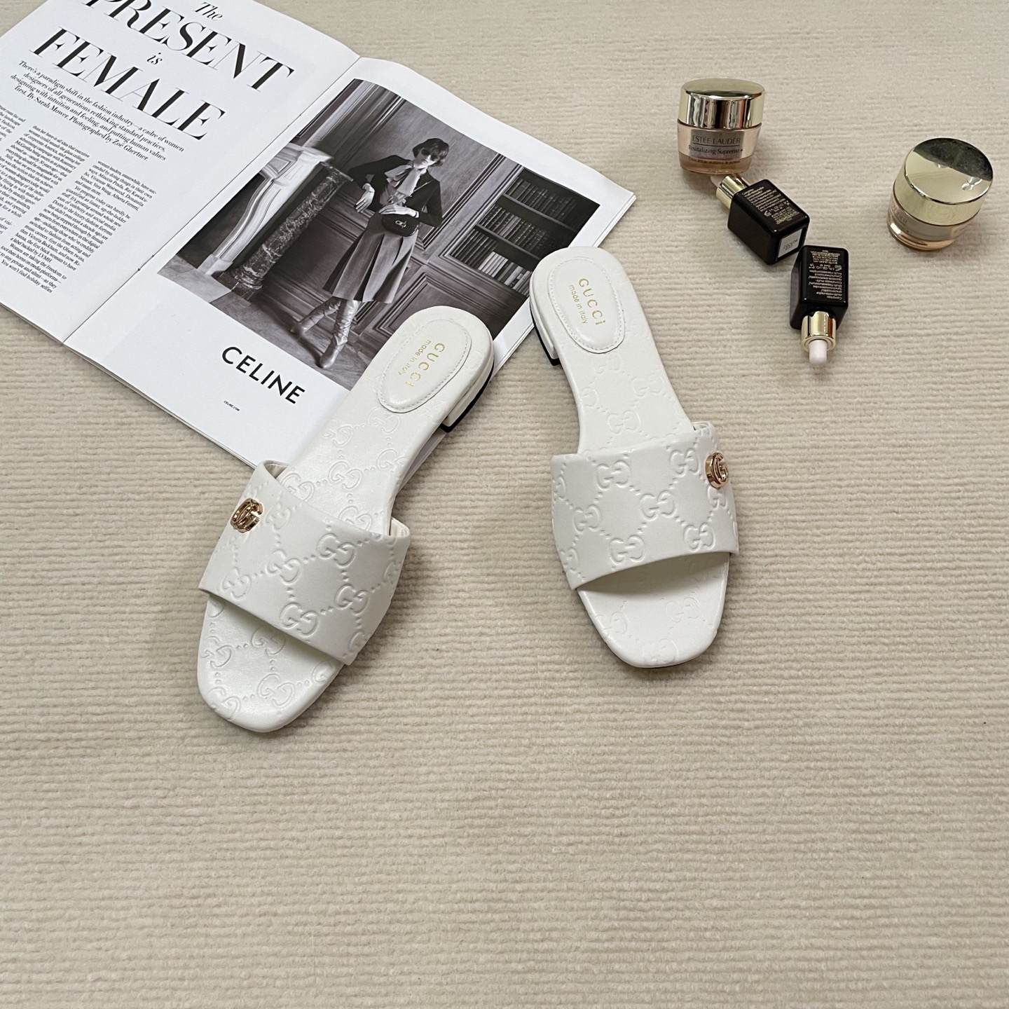 G style Embossed flat slippers Casual sandals