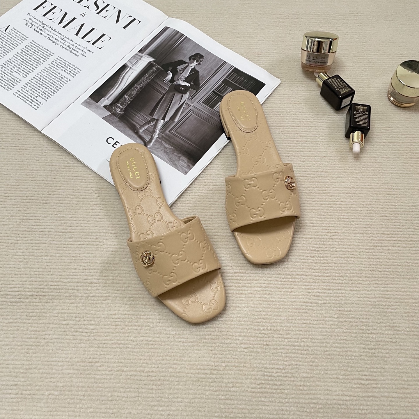 G style Embossed flat slippers Casual sandals