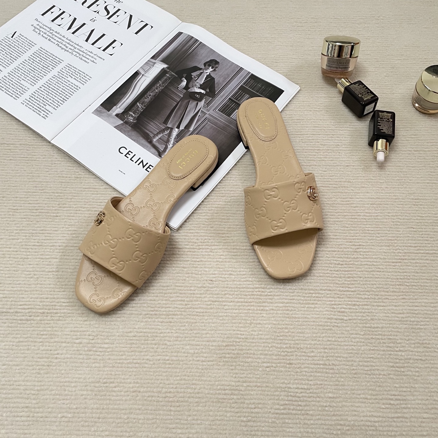 G style Embossed flat slippers Casual sandals