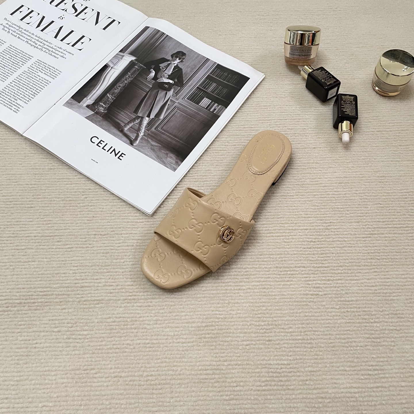 G style Embossed flat slippers Casual sandals