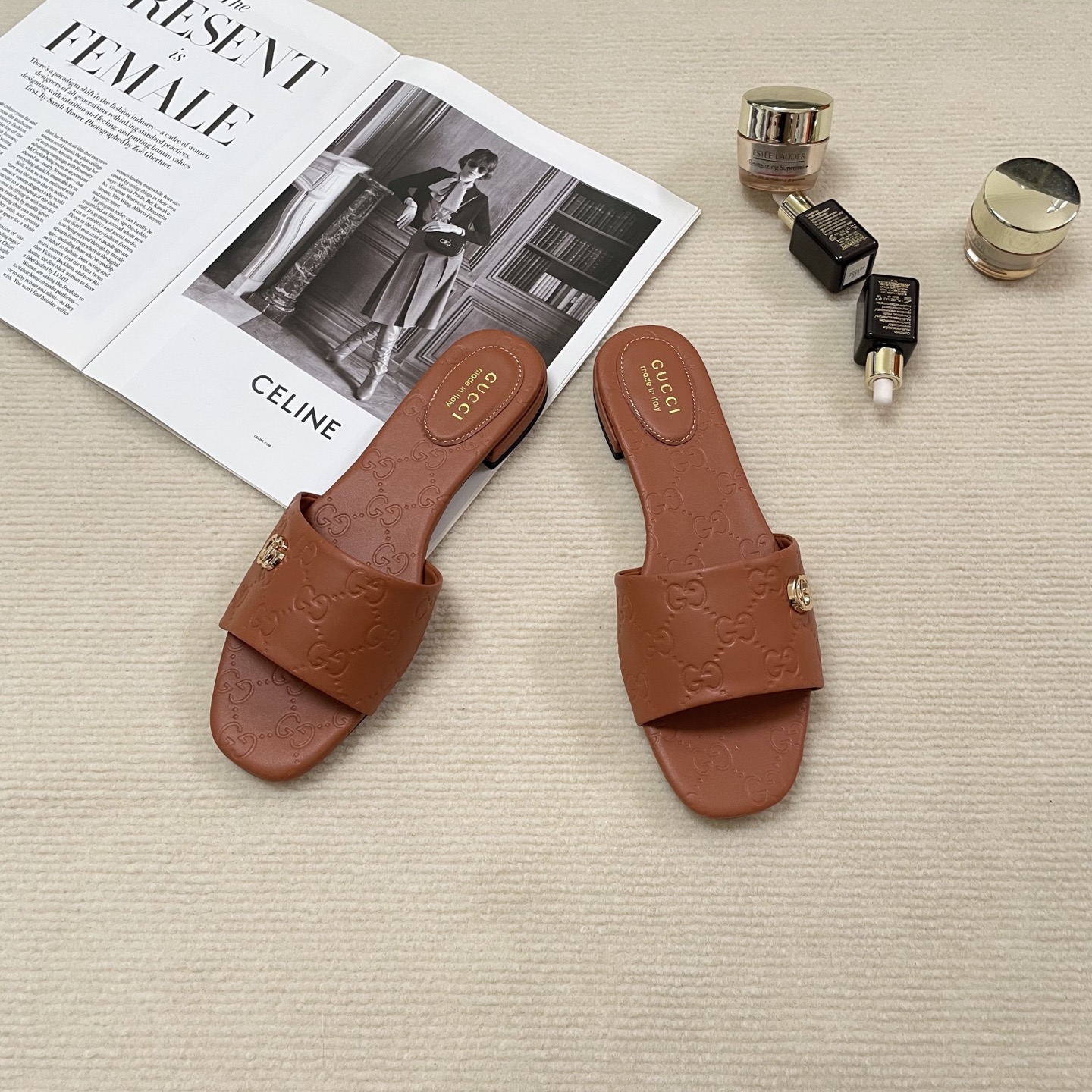 G style Embossed flat slippers Casual sandals