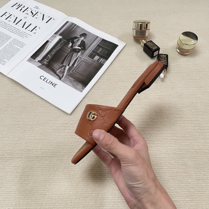 G style Embossed flat slippers Casual sandals