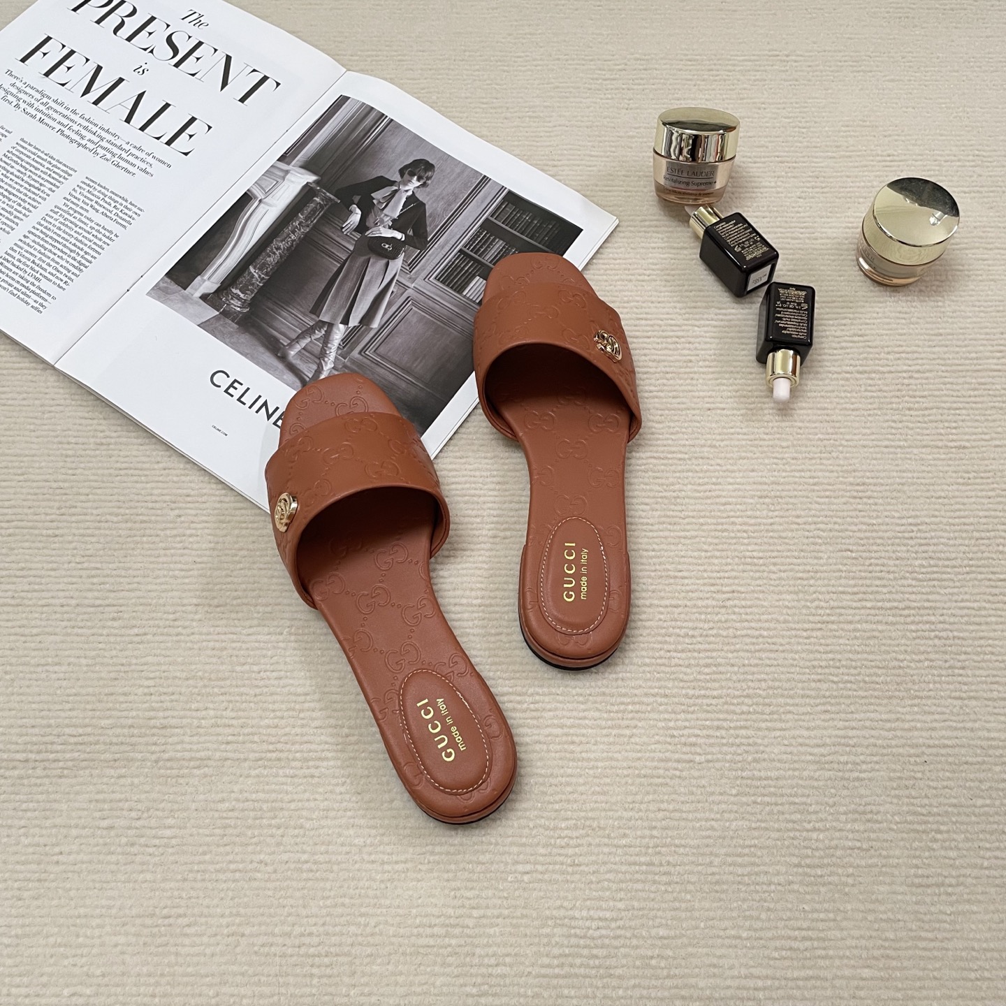 G style Embossed flat slippers Casual sandals
