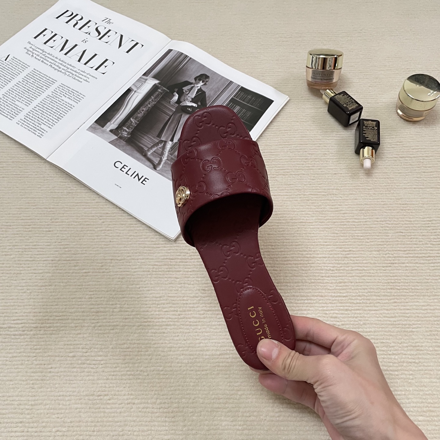 G style Embossed flat slippers Casual sandals