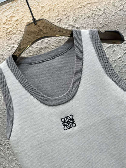 L style logo embroidered colour-block vest