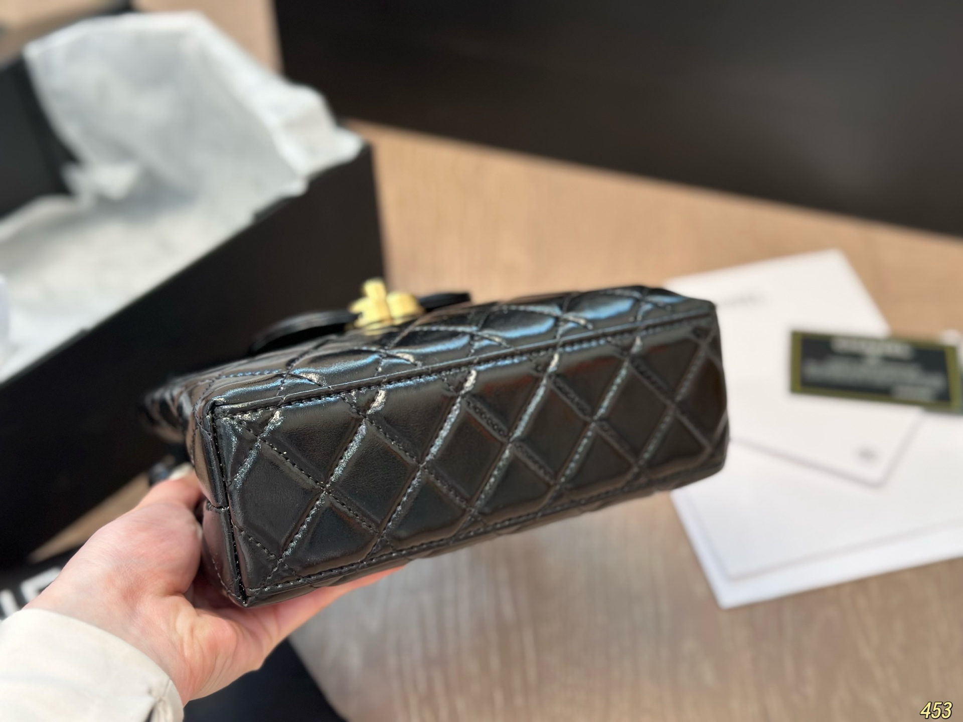C style handbag