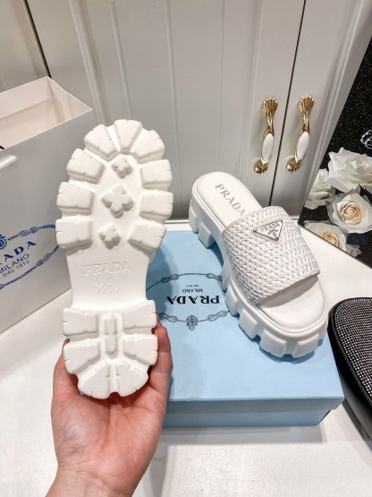 P style Woven platform slippers