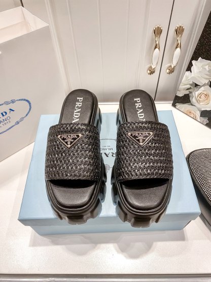P style Woven platform slippers
