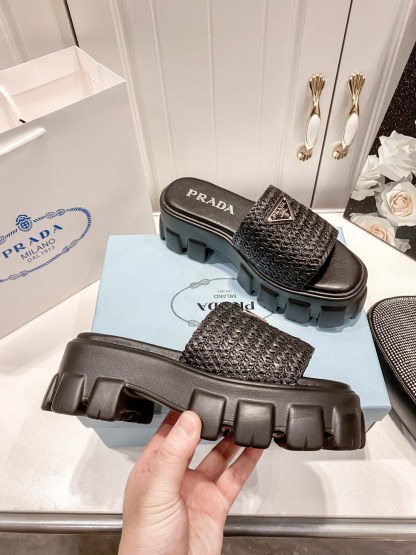 P style Woven platform slippers
