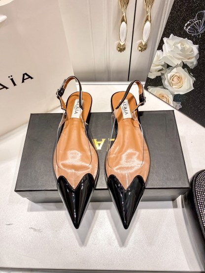 A style Heart transparent pointed flat sandals