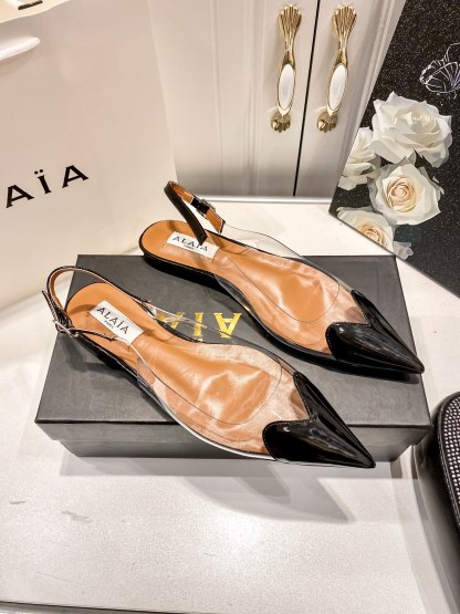 A style Heart transparent pointed flat sandals