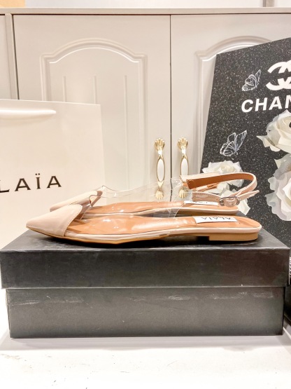 A style Heart transparent pointed flat sandals