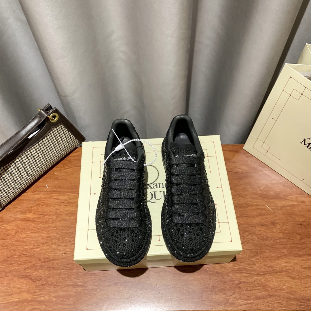 M style Thick-soled casual shoes