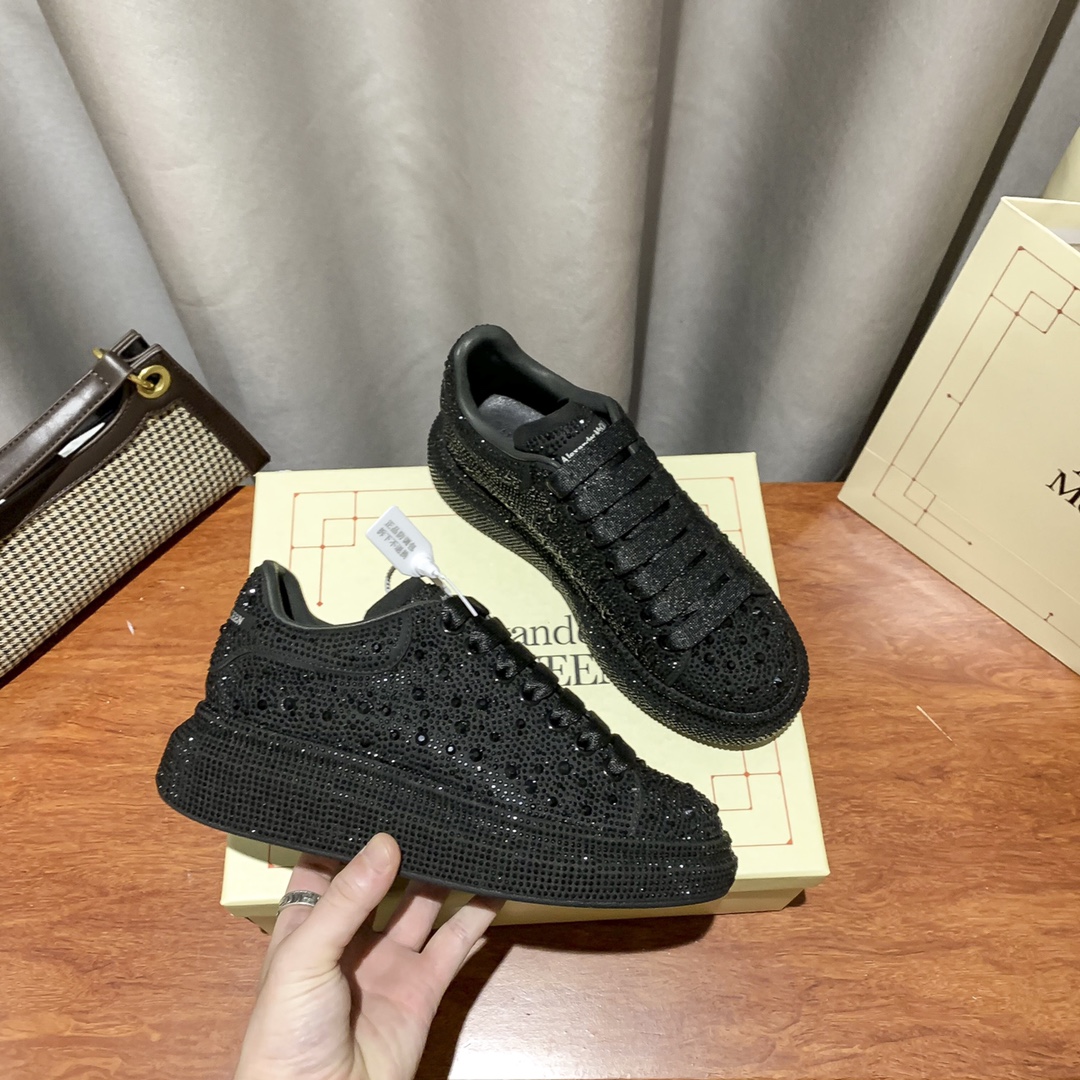M style Thick-soled casual shoes