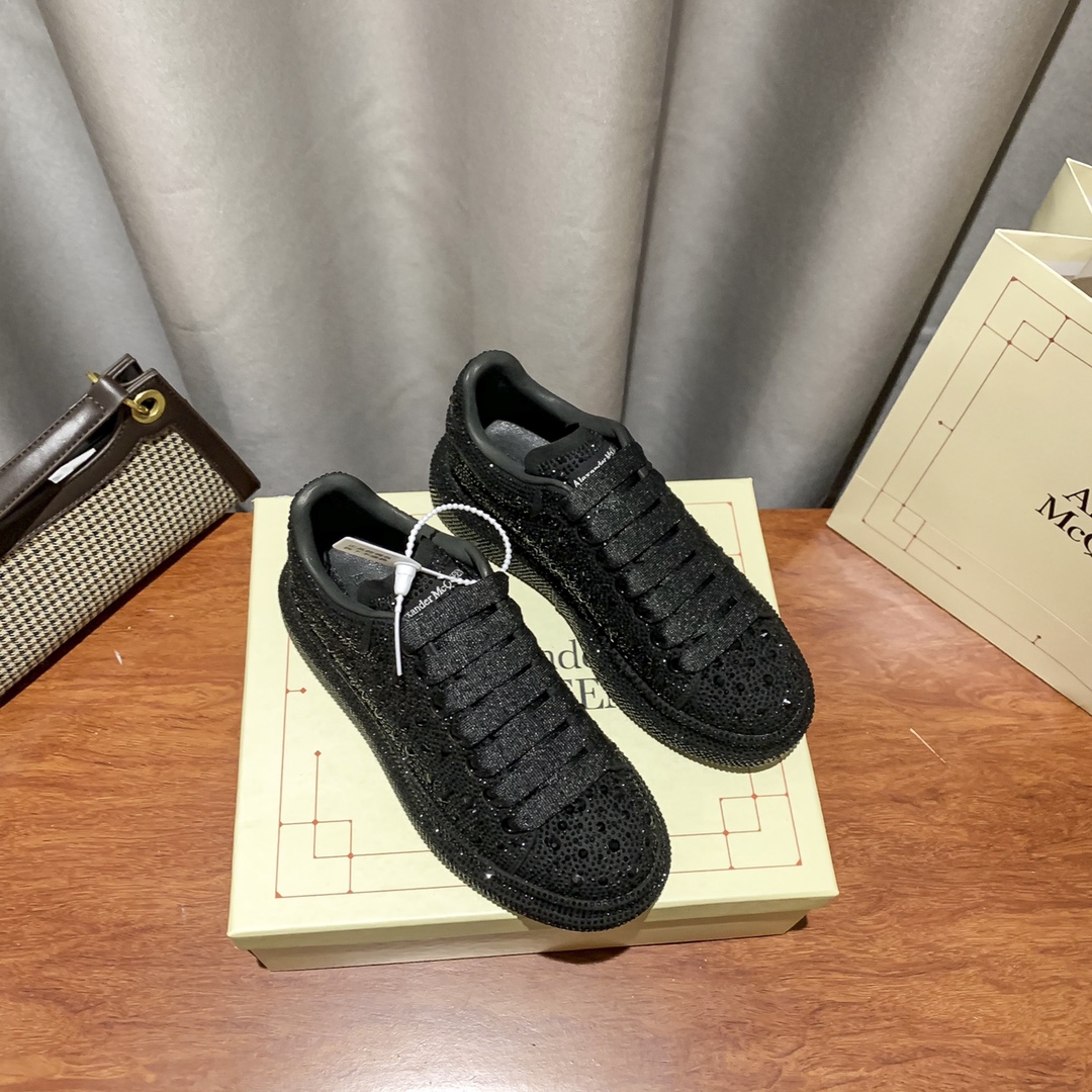 M style Thick-soled casual shoes