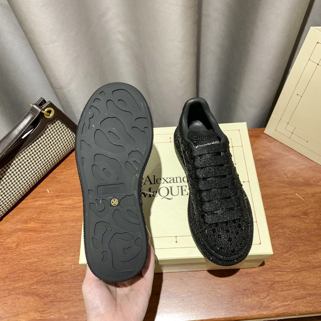 M style Thick-soled casual shoes