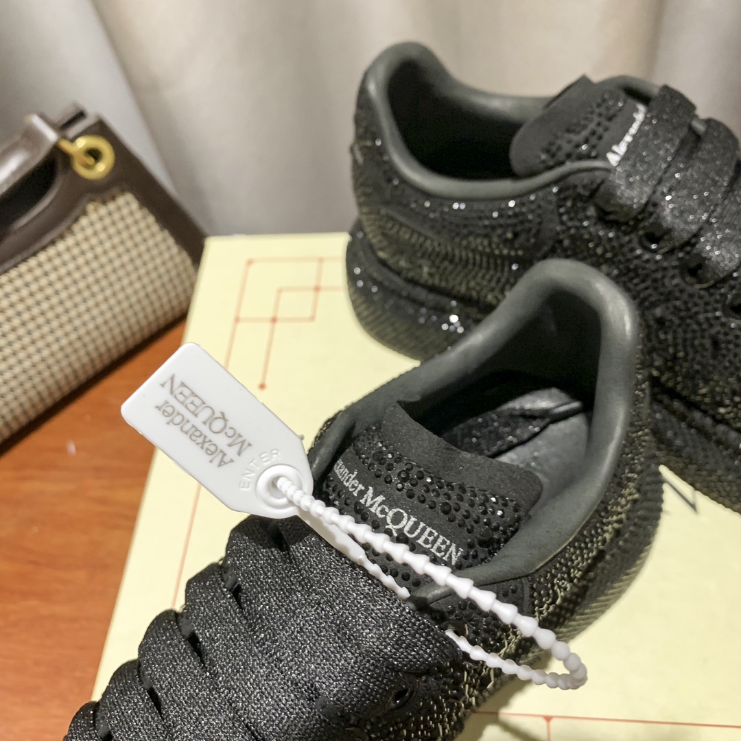 M style Thick-soled casual shoes