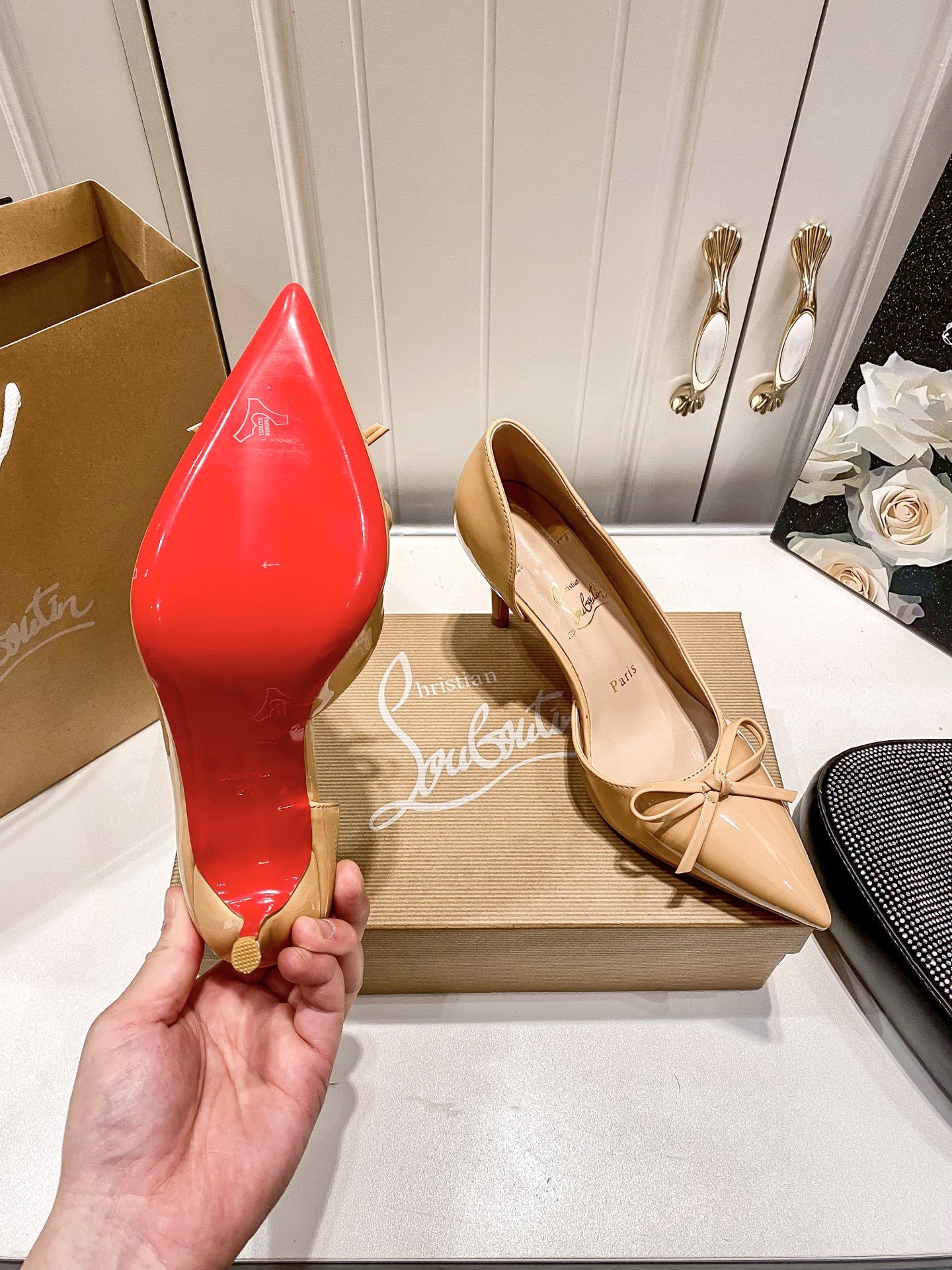 C style Bow pointed high heels