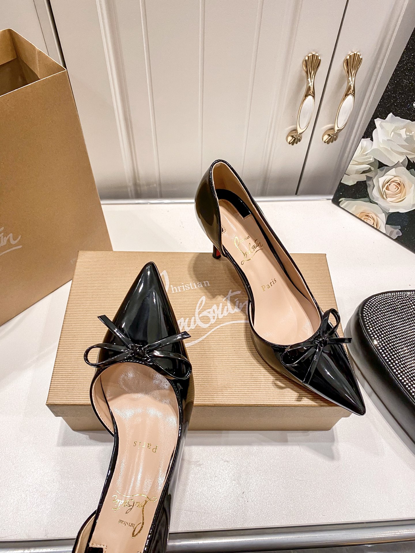 C style Bow pointed high heels