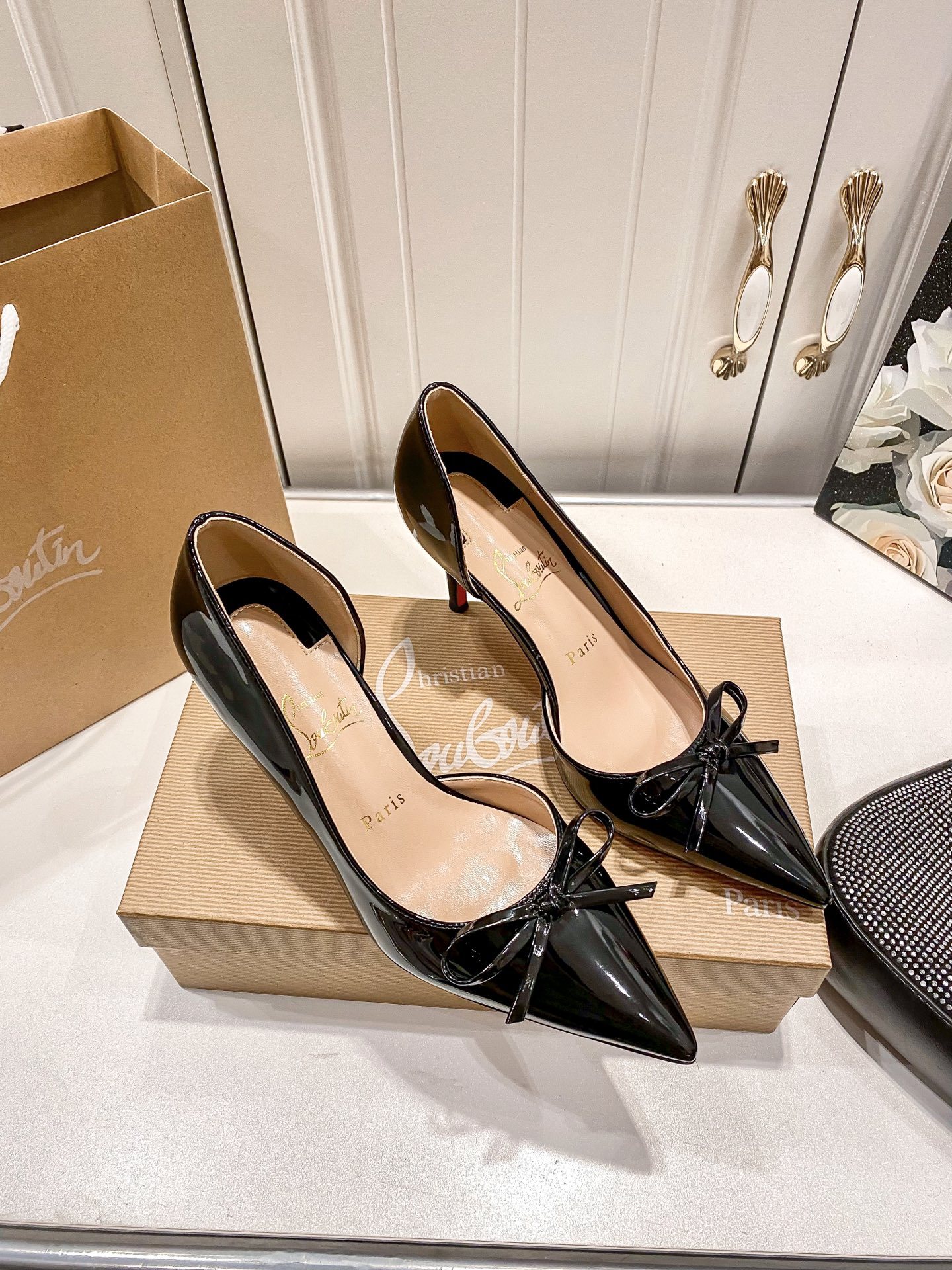 C style Bow pointed high heels