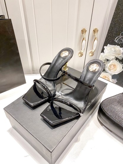 Y style Letter heel square toe high heel sandals