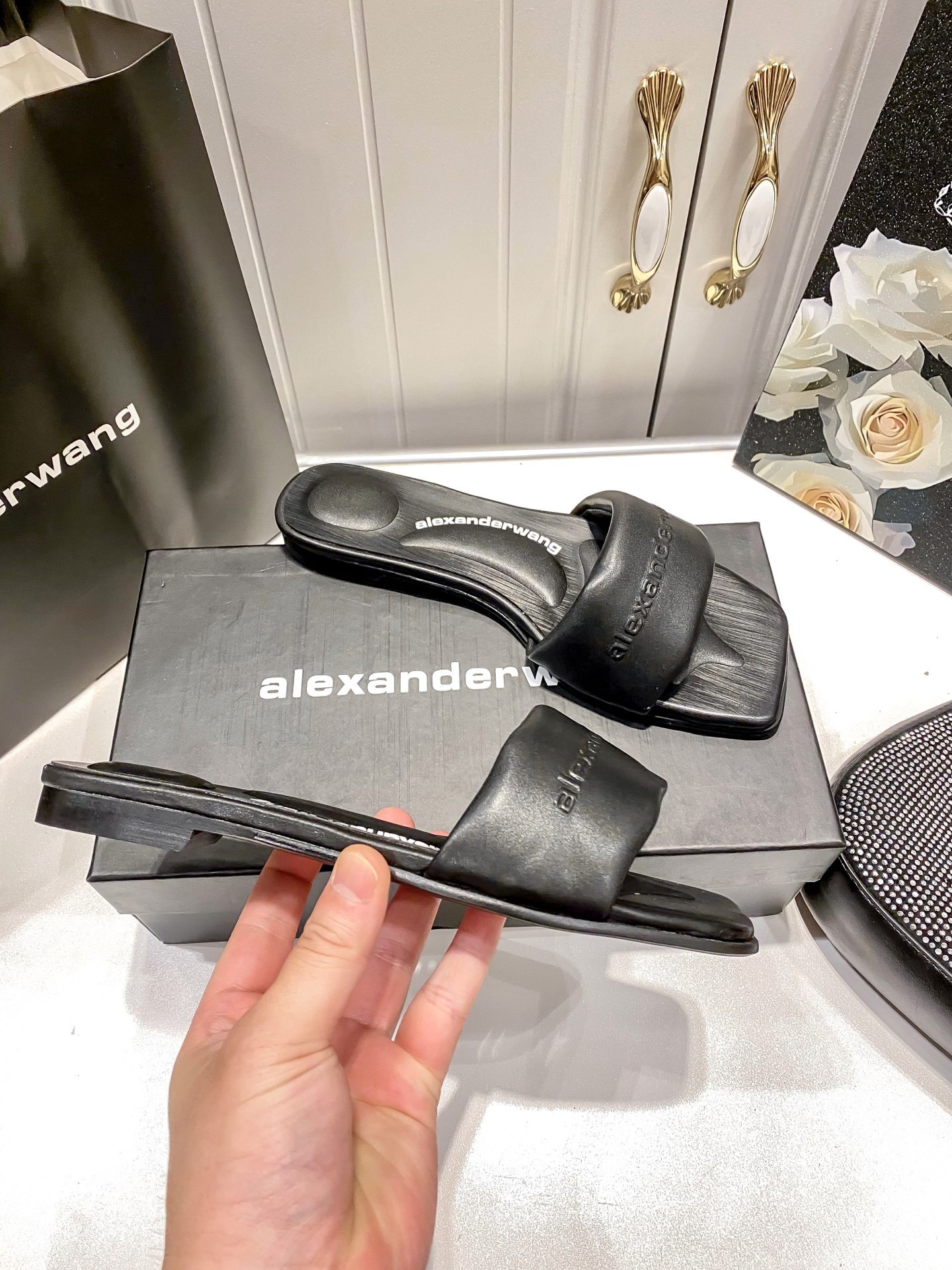 A style Square toe flip flops Flat slippers