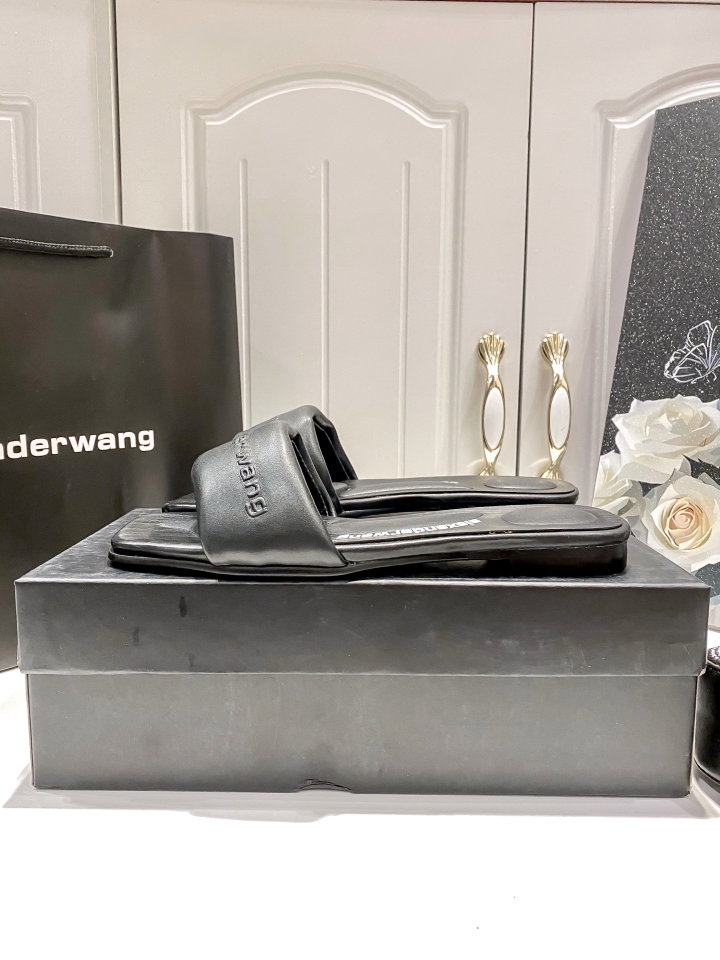 A style Square toe flip flops Flat slippers