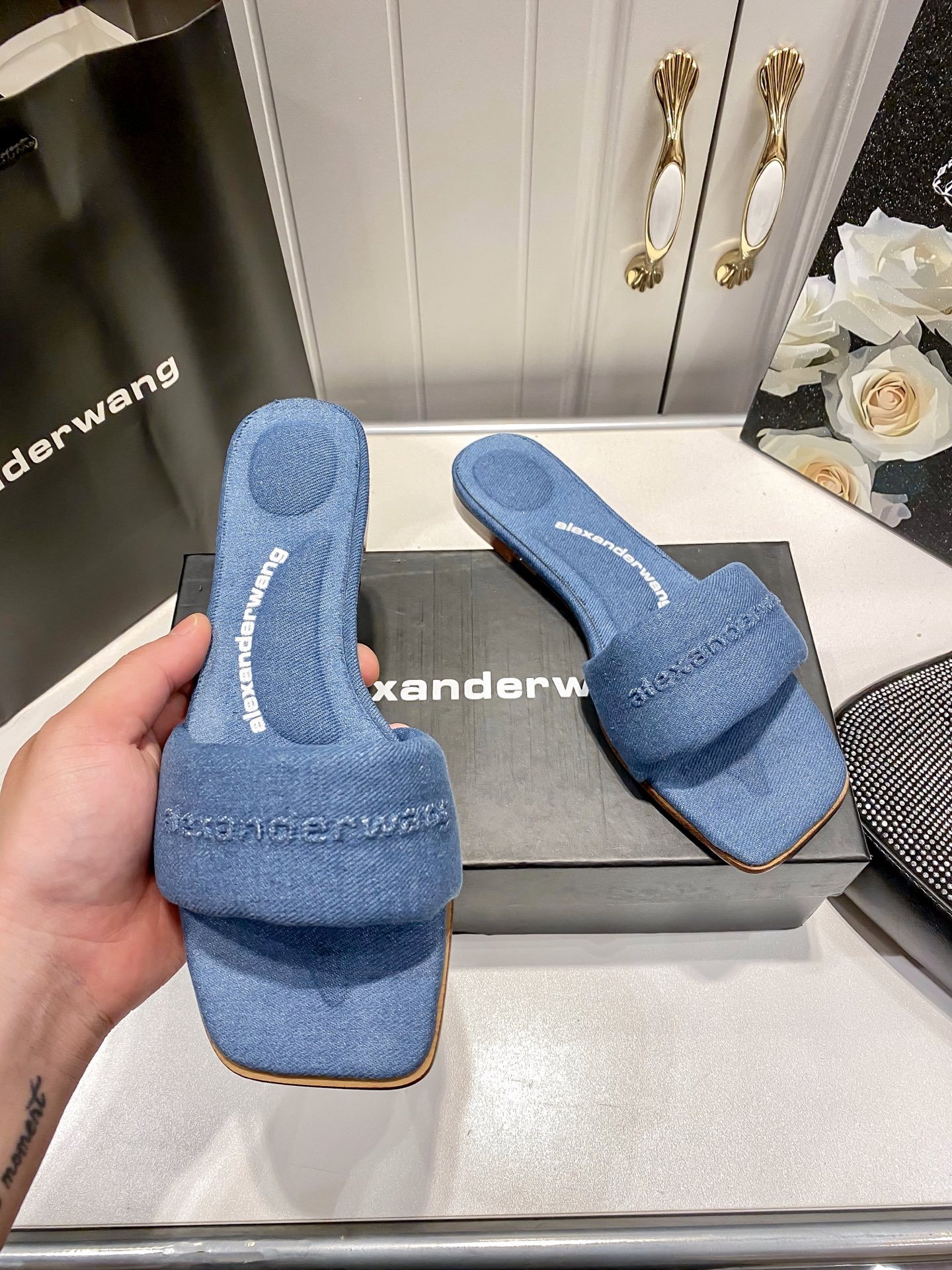 A style Square toe flip flops Flat slippers