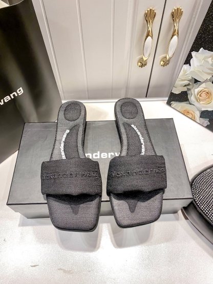 A style Square toe flip flops Flat slippers