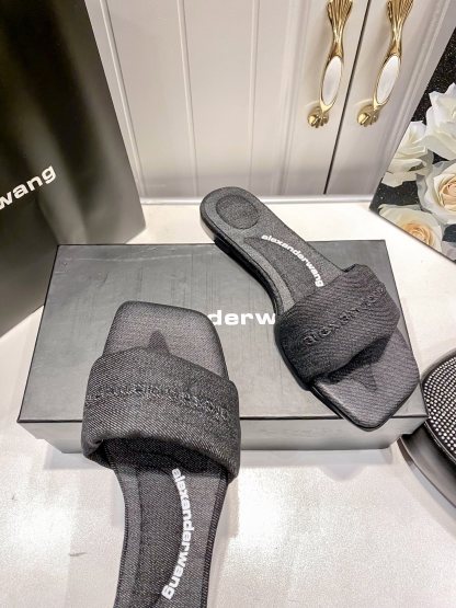 A style Square toe flip flops Flat slippers