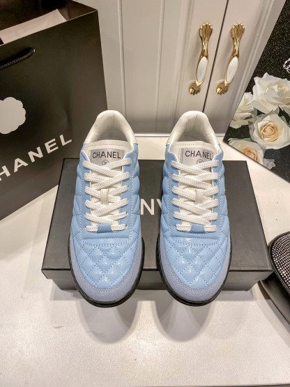 C style Round toe diamond pattern white shoes Casual shoes