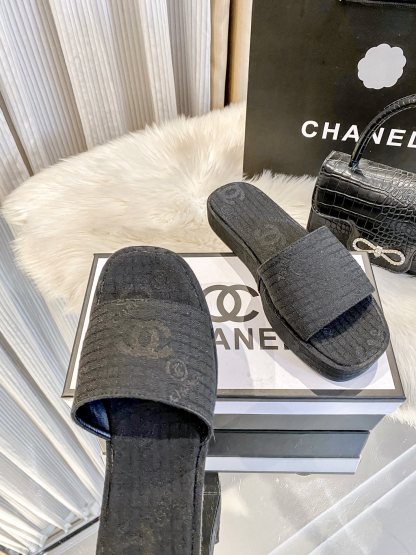 C style New thick-soled slippers