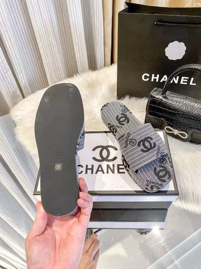 C style New thick-soled slippers