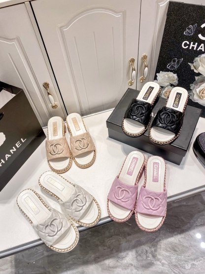 C style Chain block heel slippers