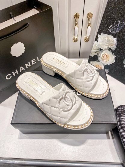 C style Chain block heel slippers