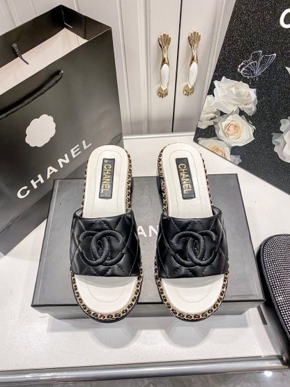 C style Chain block heel slippers