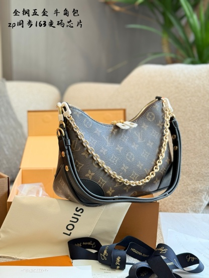 L style Black Horns bag 26*19cm