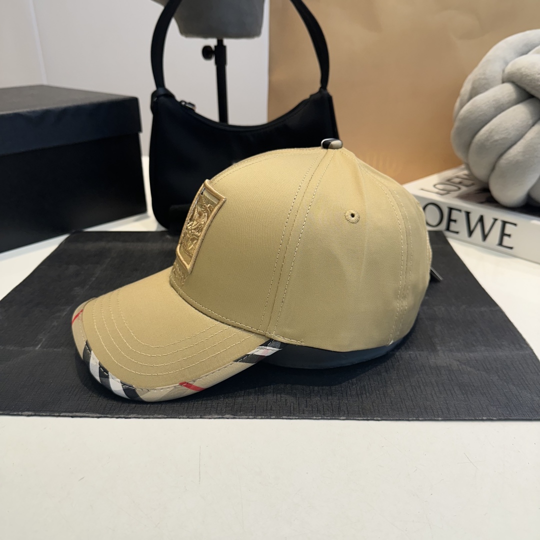 B style Baseball cap
