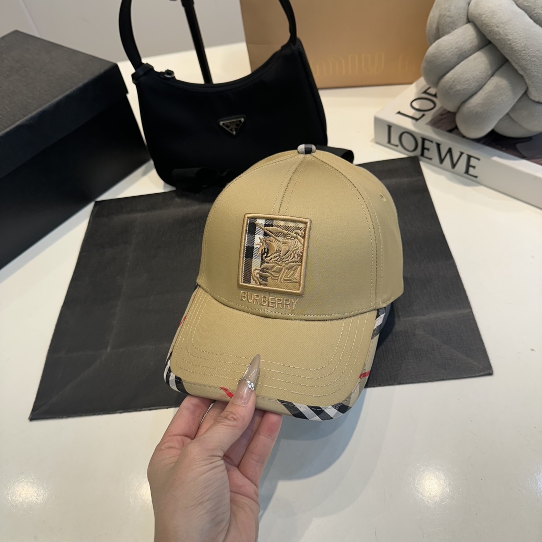 B style Baseball cap