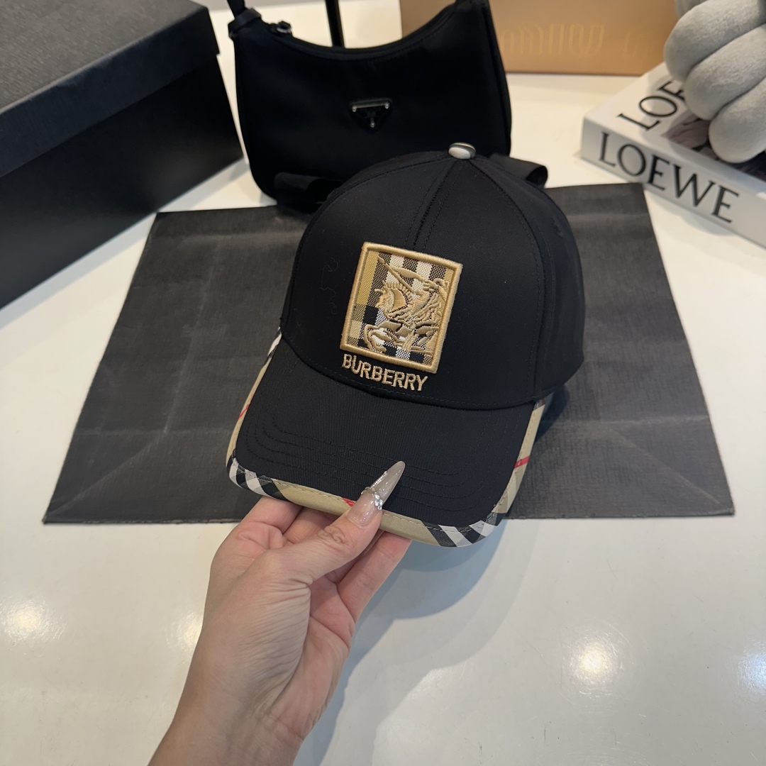 B style Baseball cap