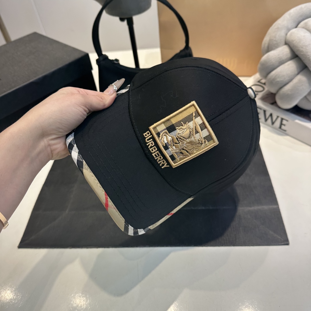 B style Baseball cap